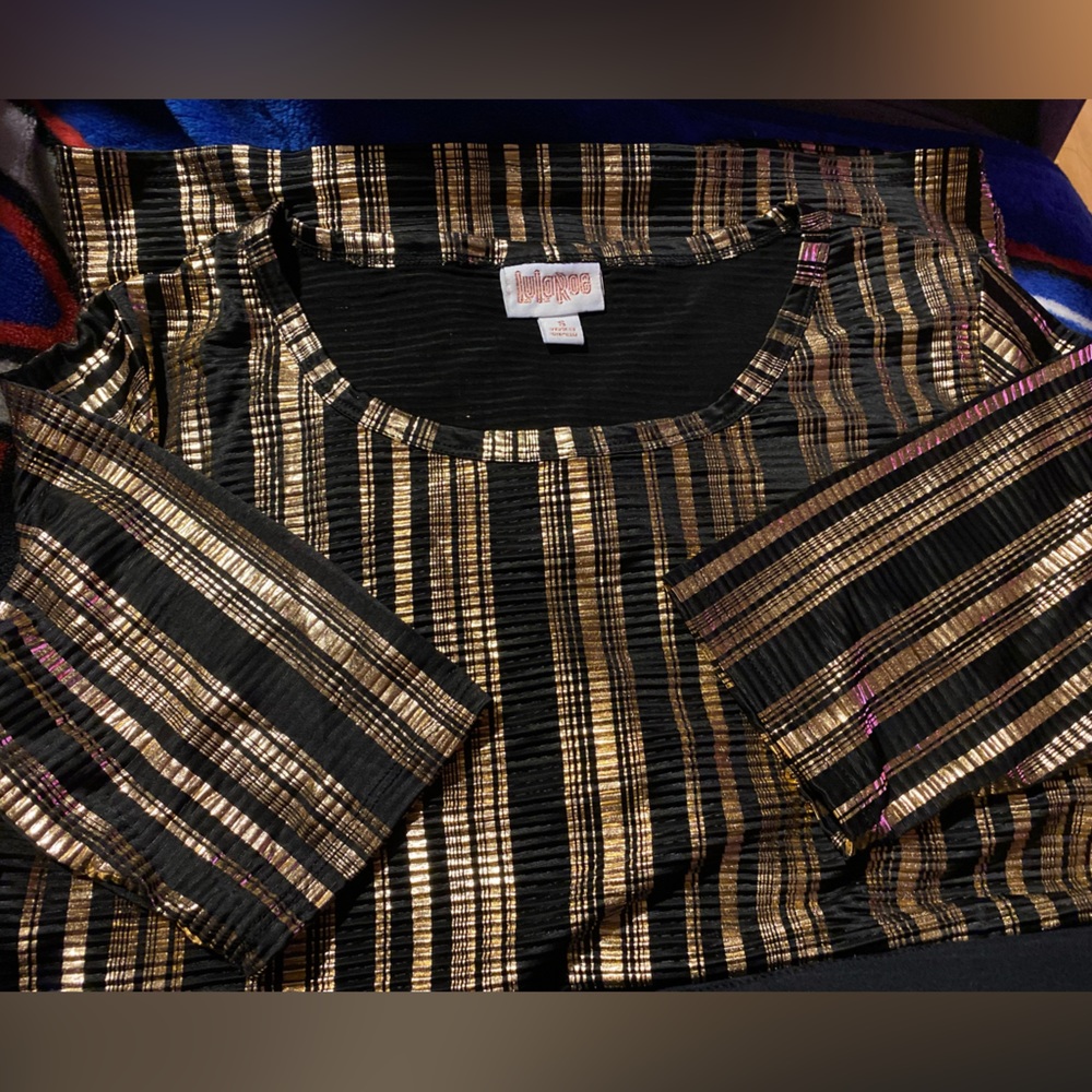 Gently used LulaRoe Elegant Gigi